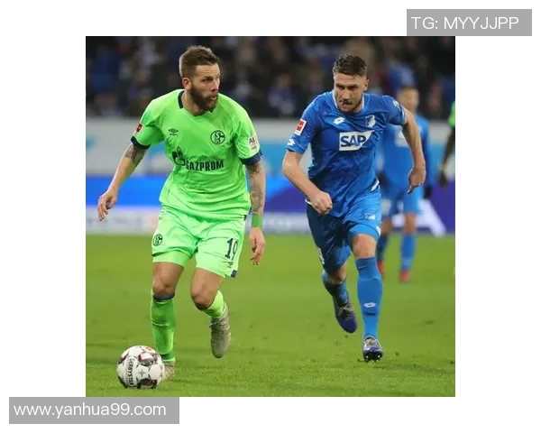 沙尔克04客场大胜霍芬海姆，稳固积分榜上的位置